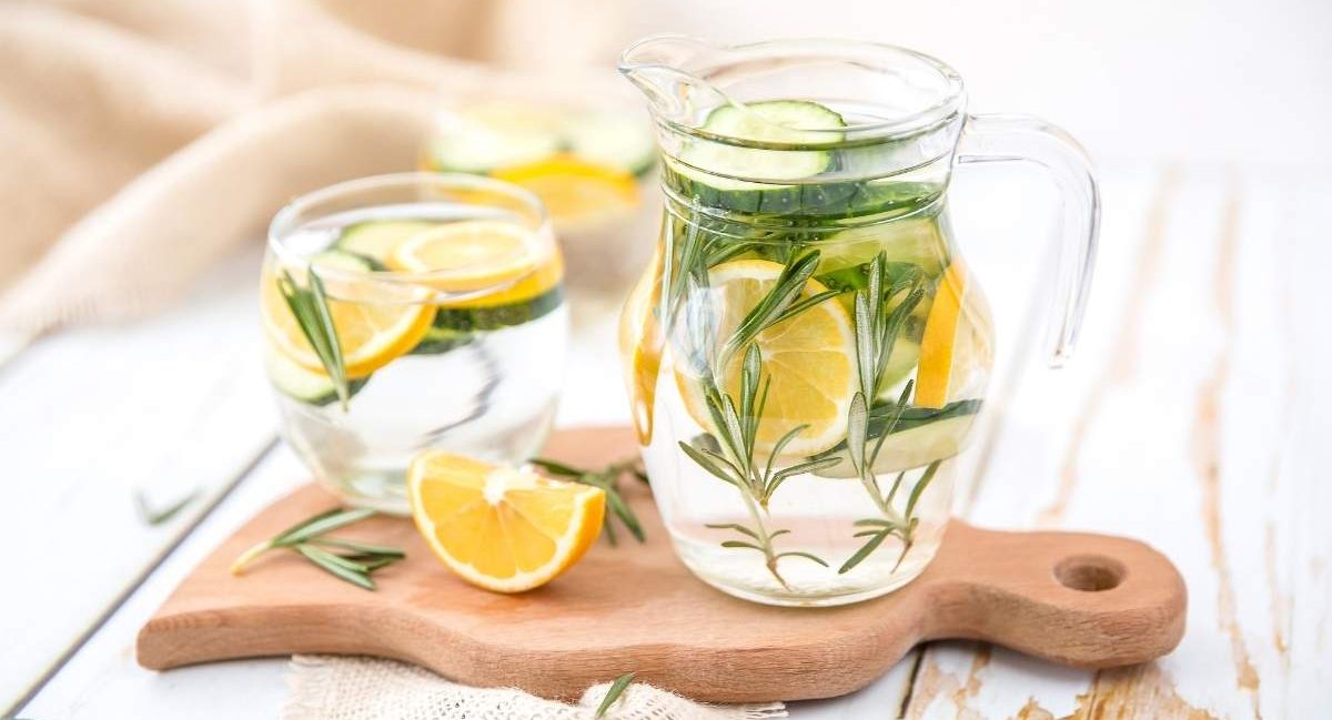 boisson qui brûle des graisses eau citronnée