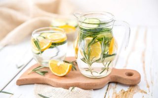 boisson qui brûle des graisses eau citronnée